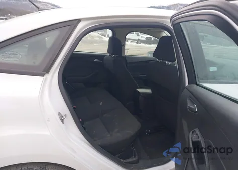 2015 Ford Focus Se z USA, uszkodzony, nr VIN 1FADP3F20FL243604